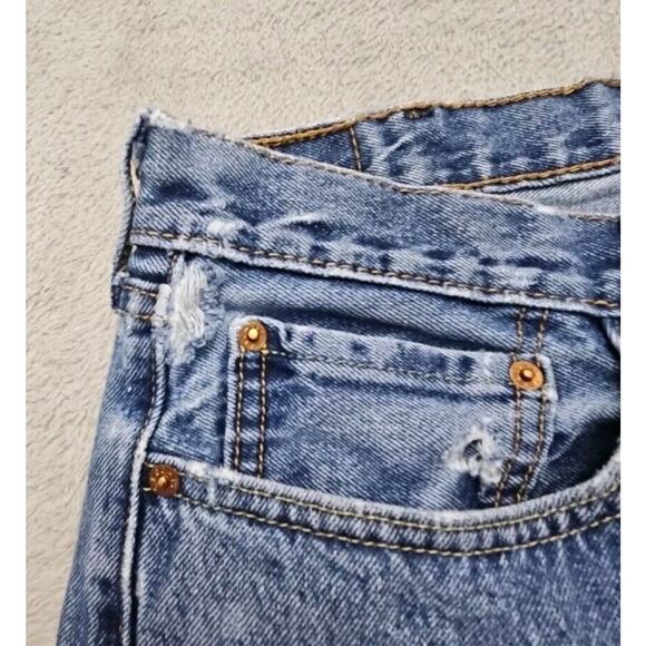 Levi's 550 Jeans Men's 38x34 Blue Relaxed Fit Medium Wash Denim, Well Worn - Picture 6 of 16